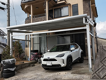 Sistema de montagem solar de garagem à prova d'água, Japão